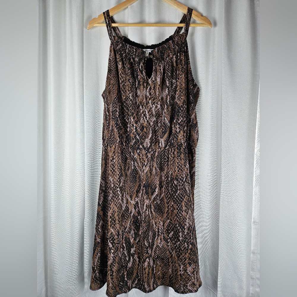 NWT Maurices Snake Print Key Hole Dress Plus Size 1